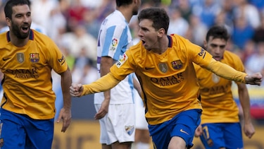 Messi coloca líder provisional al Barcelona tras victoria apurada en Málaga