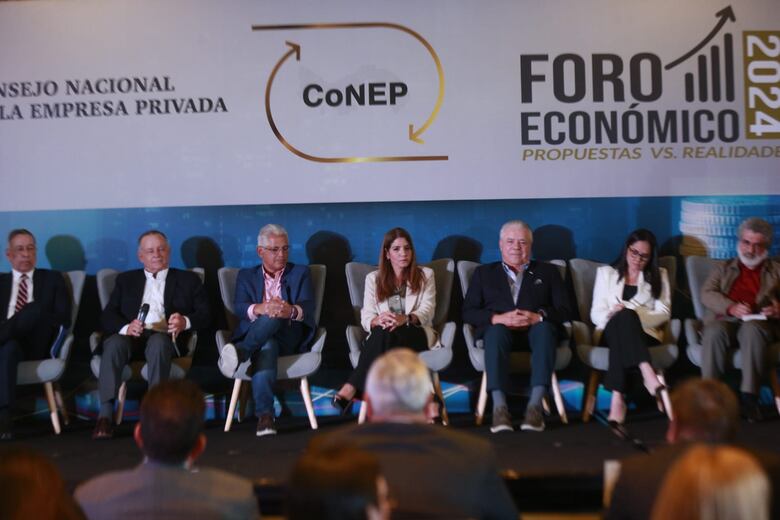 Propuestas centradas en reducir deuda, generar empleo y atraer inversiones; lo predecible en la agenda económica