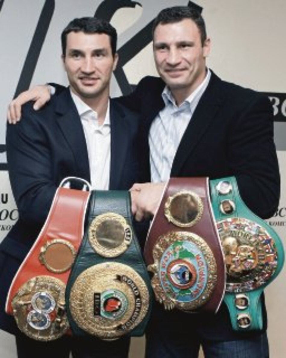 Hermanos Klitschko se pelean por Haye