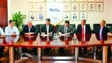 Banco Nacional suscribe contrato de fideicomiso
