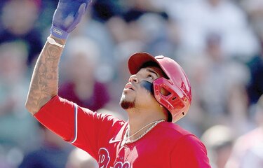 Joe Girardi está encantando con el panameño Johan Camargo