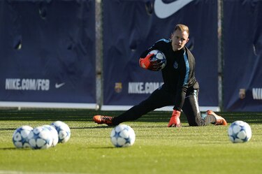 Barcelona, Bayern y Porto salen a sellar su pase para octavos de final