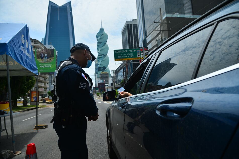 Hay que vivir con el coronavirus