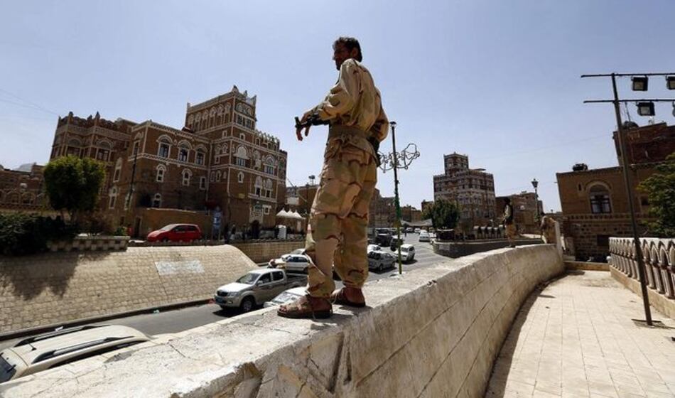 Al menos 141 muertos en Yemen, a donde no llega la ayuda humanitaria