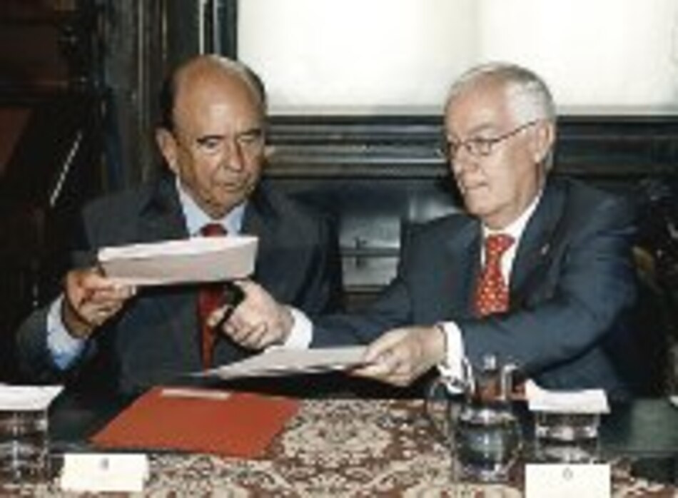 Amplían banco de datos de la RAE