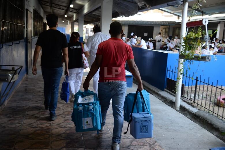 Primera jornada en San Miguelito cierra con 8,250 personas vacunadas contra la Covid-19