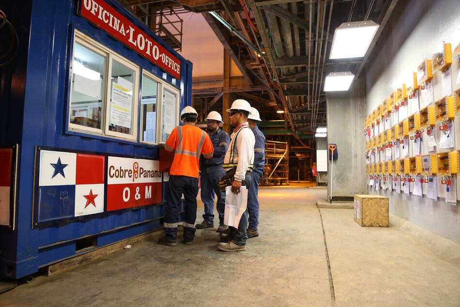Tensa calma en la mina de Donoso