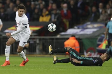 Tottenham golea al Real Madrid y clasifica a octavos en la Liga de Campeones