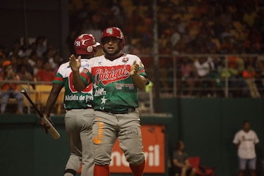 Jonathan Saavedra alcanza las 500 carreras y Chiriquí sigue invicto en 13 juegos