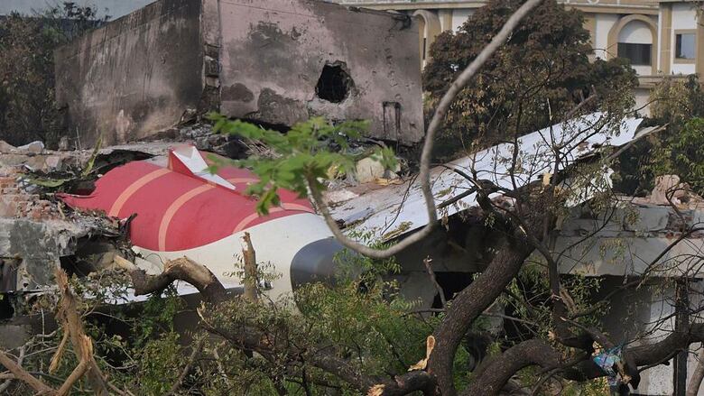 Cómo funcionan los interruptores de combustible de los aviones Boeing señalados en el accidente de Air India