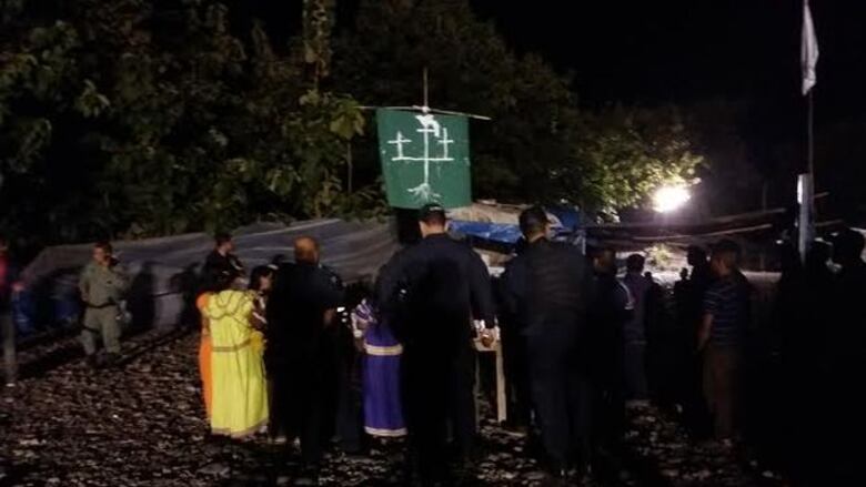 Trabajadores de Barro Blanco ingresan a la obra