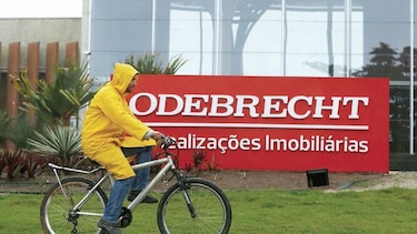 Ordenan arresto de directivos bancarios en Brasil