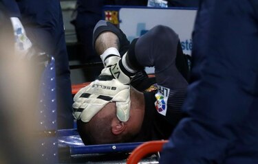 La grave lesión de Valdés le deja fuera del Mundial