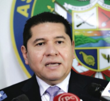 La carta de De León: la curul que tendrá en el Parlacen