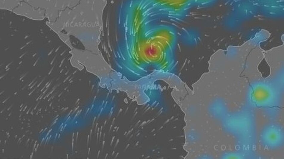 Otto se convierte en el séptimo huracán de la temporada: Centro Nacional de Huracanes