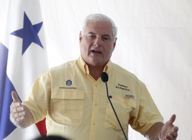 Martinelli justifica parada en Galicia: avión necesitaba combustible