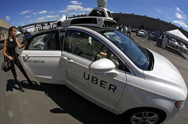 Uber estrena primeros taxis que se manejan sin conductores; Subimos a uno y así se siente el viaje