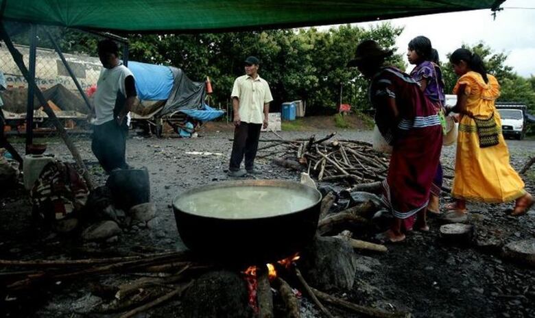 Ngäbe buglé de Bocas del Toro llegan a proyecto de Barro Blanco
