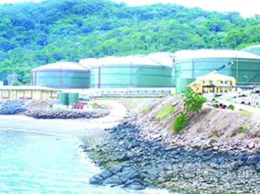 Defensoría admite queja por posible daño ambiental en islas
