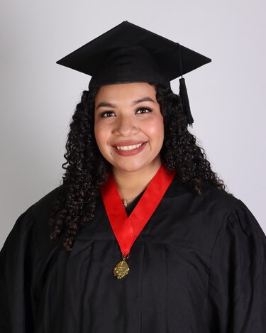 La Universidad de Panamá presenta a los graduados de su Facultad de Derecho y Ciencias Políticas