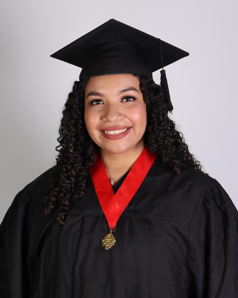 La Universidad de Panamá presenta a los graduados de su Facultad de Derecho y Ciencias Políticas