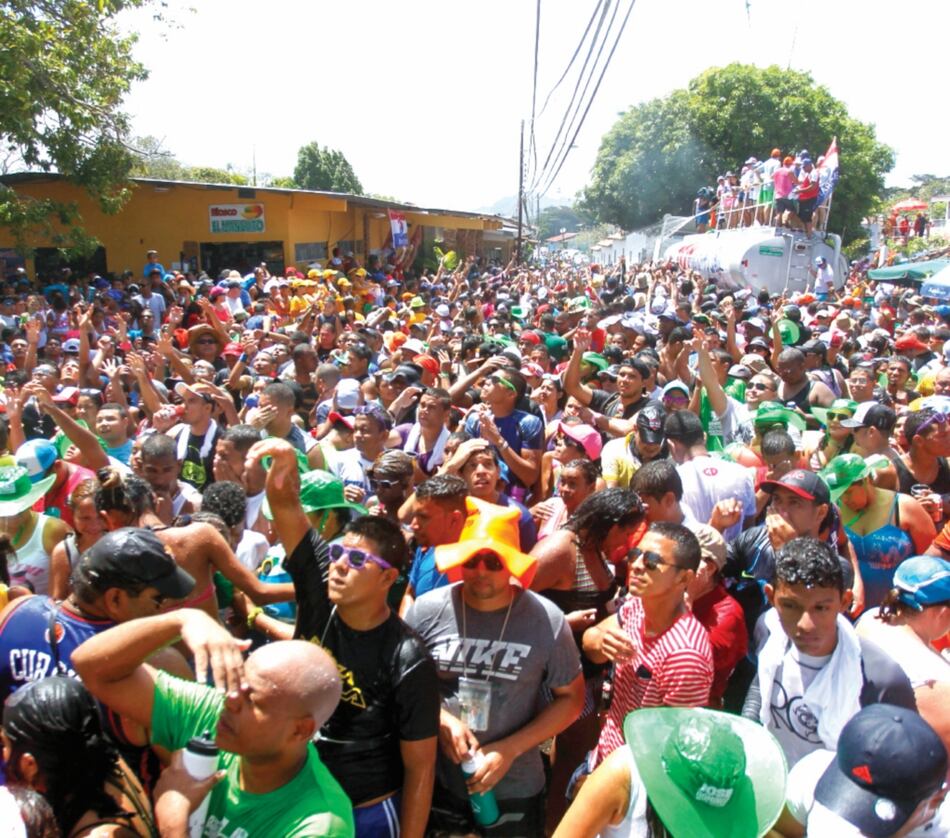 Contratos directos para el Carnaval capitalino