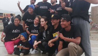 Angelina Jolie visita Perú para conocer situación de venezolanos refugiados