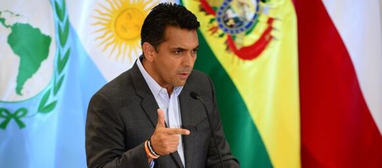 Minuto a minuto: candidatos presidenciales debaten sobre el turismo