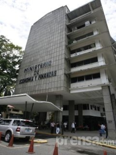 Contraloría impulsa que el MEF maneje planilla estatal