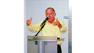Comisión entrevista hoy a 10 aspirantes a ‘ombudsman’