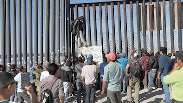 Cientos de migrantes de la caravana llegan a Tijuana
