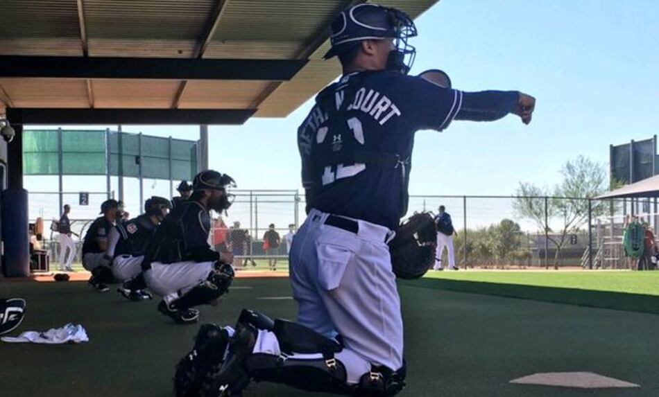 Bethancourt se reporta listo para ganarse su puesto con los Padres