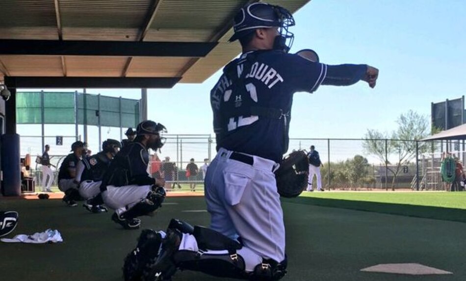 Bethancourt se reporta listo para ganarse su puesto con los Padres