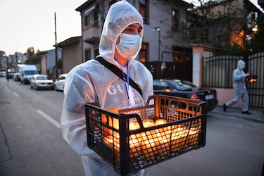 Más de 160 mil muertos por coronavirus en el mundo