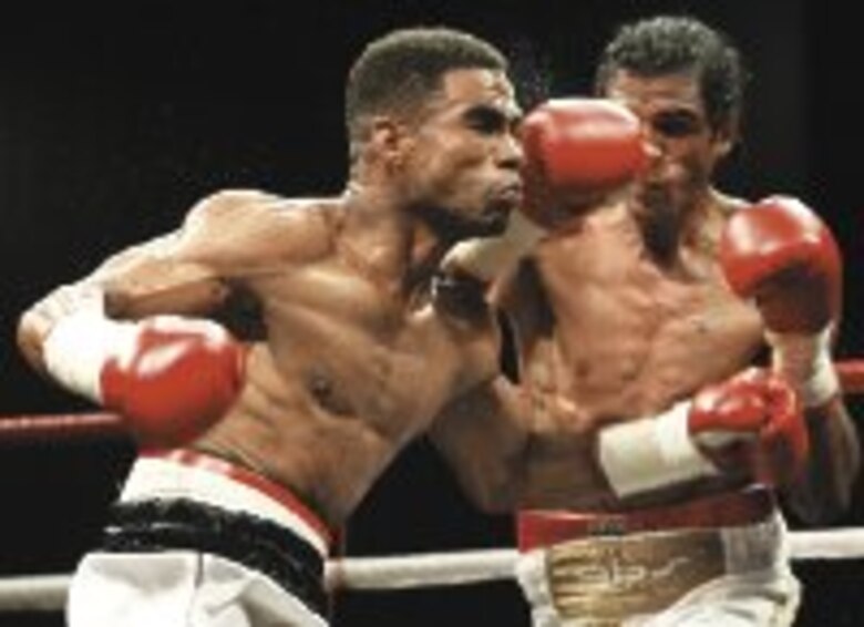 Imágenes Un Huracán envolvió al Santi Samaniego