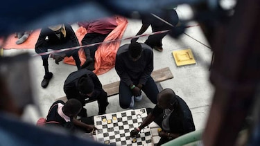 España rescata a 933 migrantes y se prepara para recibir más