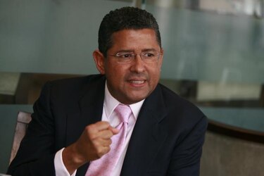 Expresidente salvadoreño a un paso de ser juzgado por corrupción