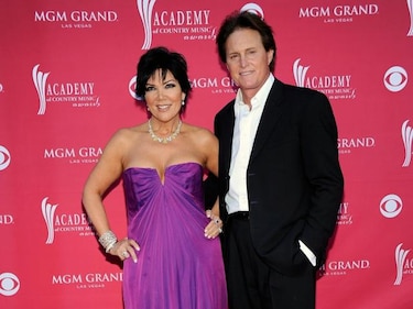 Madre de las Kardashians se divorcia de Bruce Jenner