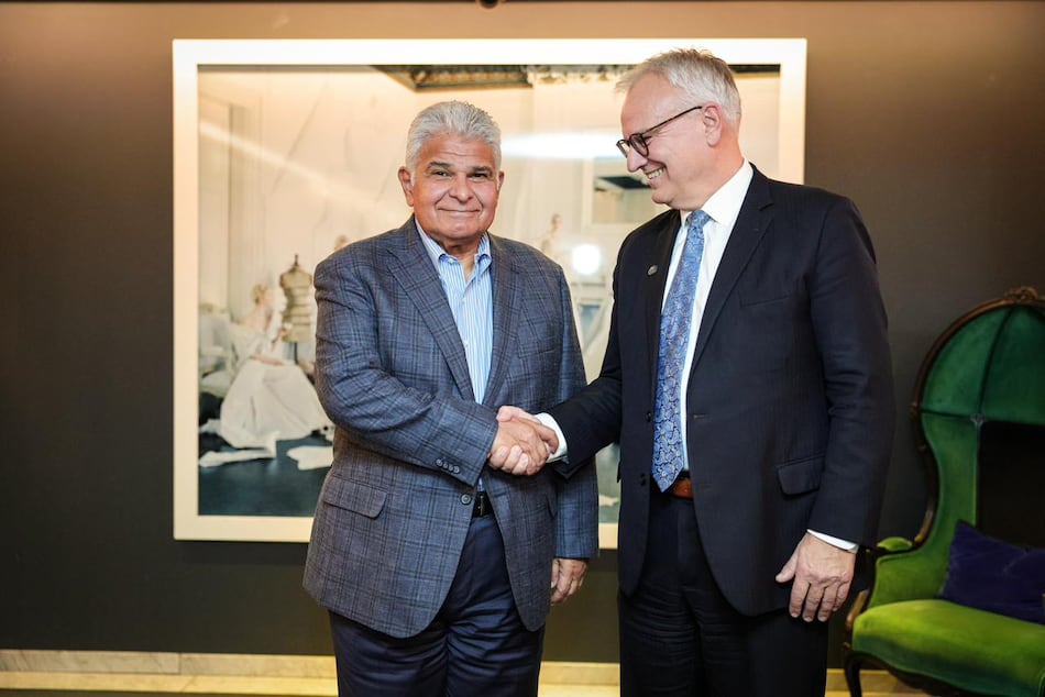 Mulino aborda caso Venezuela en reunión con el director del Comité del Nobel de la Paz 2025