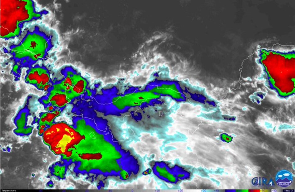 Incursiona la segunda onda tropical a Panamá: Sinaproc