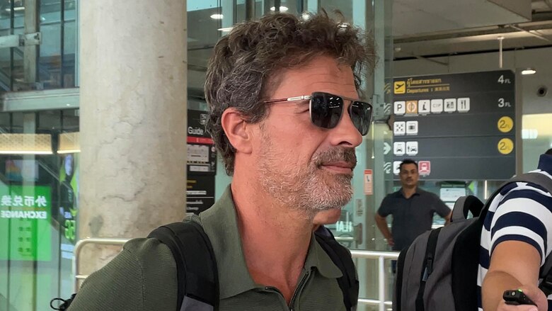 El actor español Rodolfo Sancho llega a Tailandia para visitar a su hijo detenido
