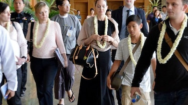 Angelina Jolie visita Birmania