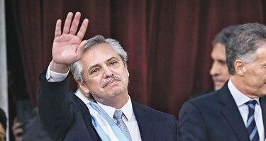 Fernández pone en segundo plano pago de la deuda