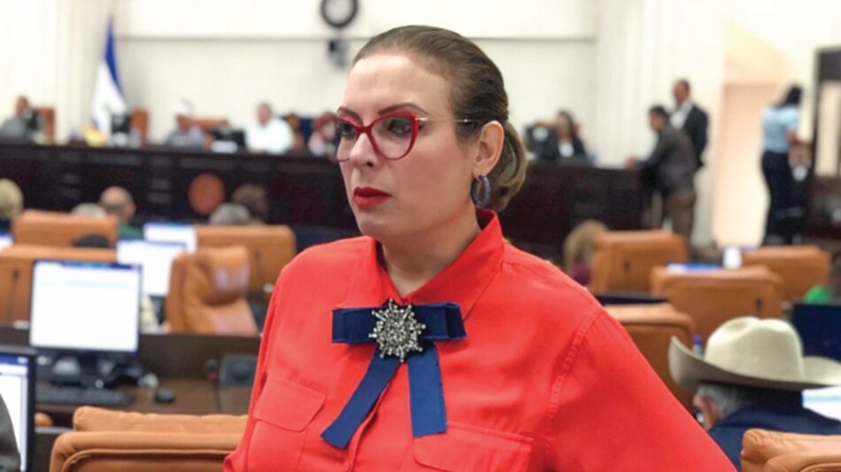 Destituida la esposa de expresidente nicaragüense
