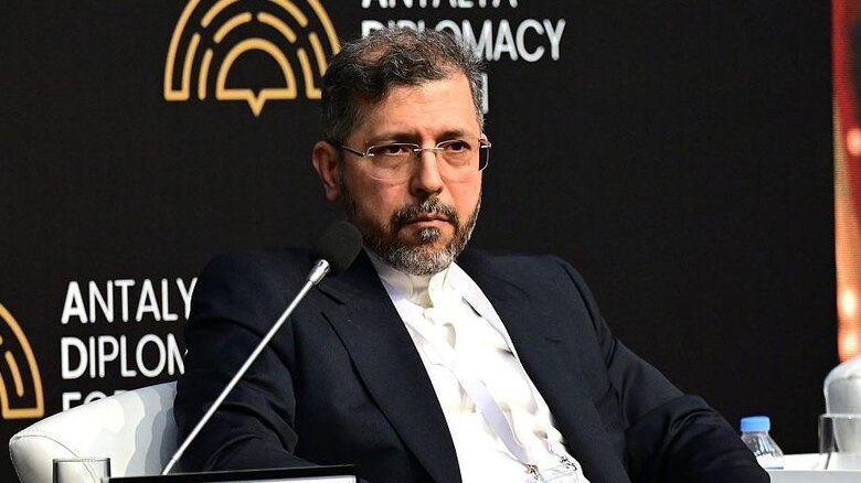 Si Estados Unidos se suma a los ataques de Israel causará ‘un infierno en toda la región’: el viceministro de Relaciones Exteriores de Irán habla con la BBC