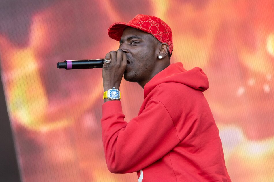 Asesinan a tiros a rapero estadounidense Young Dolph en una tienda de Memphis