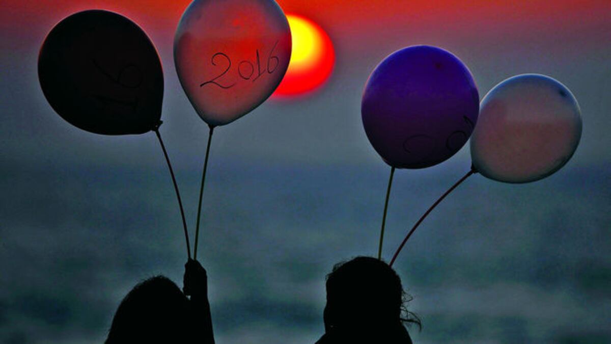 Esperar la salida del sol es una de las actividades favoritas alrededor del mundo cada vez que llega un nuevo año.