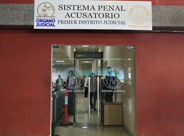 Imputan cargos y legalizan aprehensión de tres personas por tráfico ilícito de migrantes