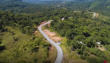 Veraguas: carretera El Guabal-Río Luis-Calovébora tiene 74% de avance