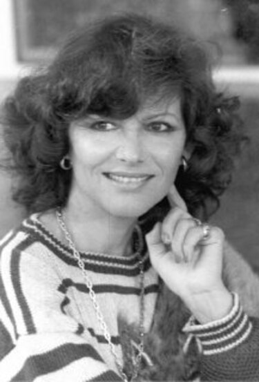 Cardinale cumple años